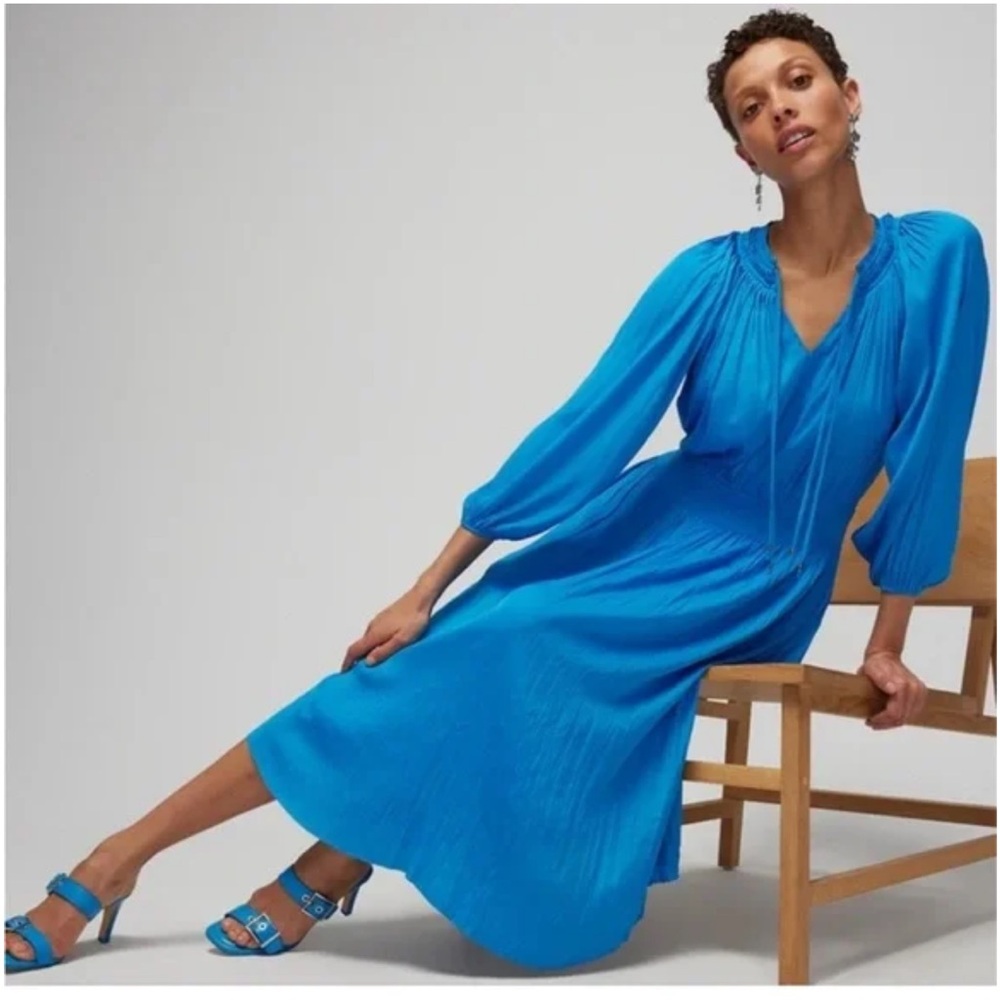 NWT WHBM Smocked Waist Tie‎ Neck Dress Isla Blue
STYLE 570348136 SZ XS